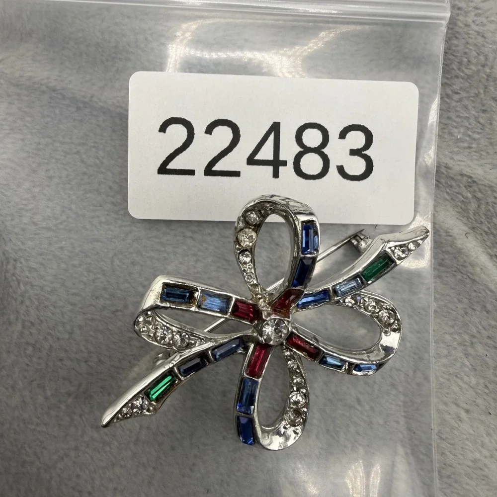 Vintage Rhinestone Brooch Silver Tone Bow‎ Blue Green Red
